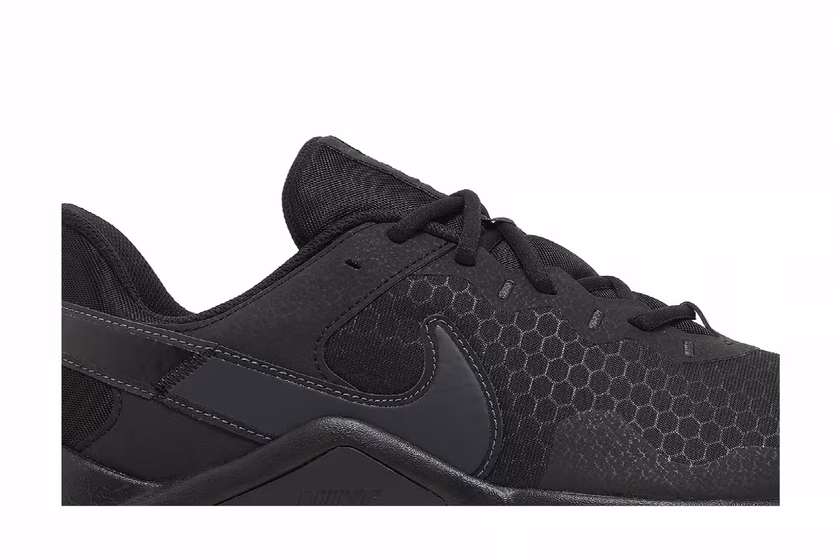 Nike Legend Essential 2 Black, view 3