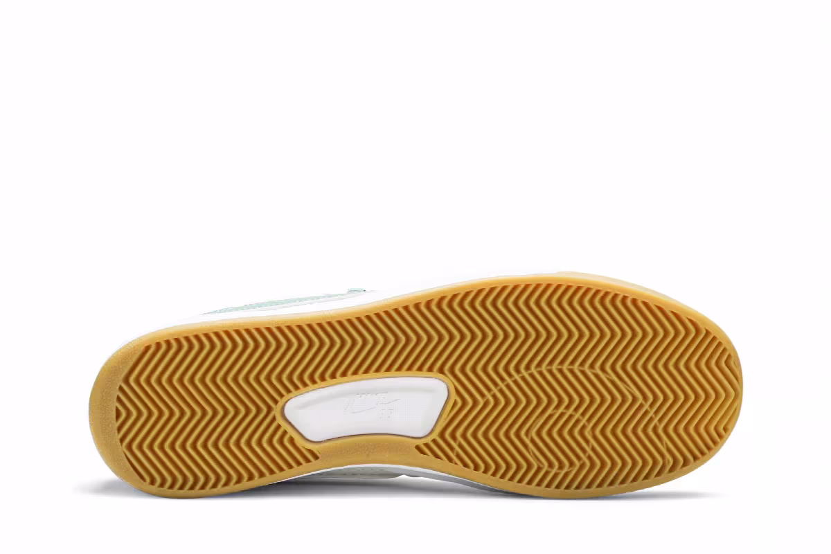 Nike Adversary SB Sail Jade, view 5