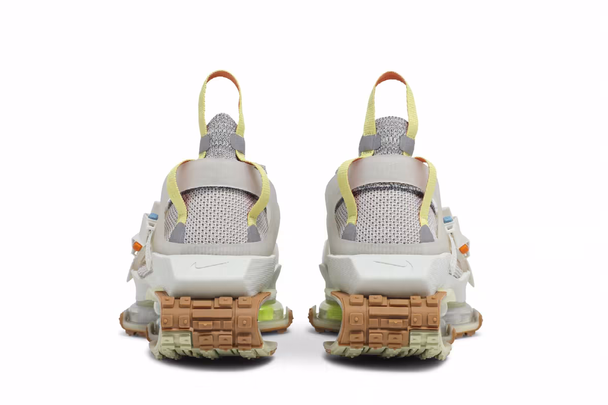 Nike ISPA Road Warrior Volt, view 7