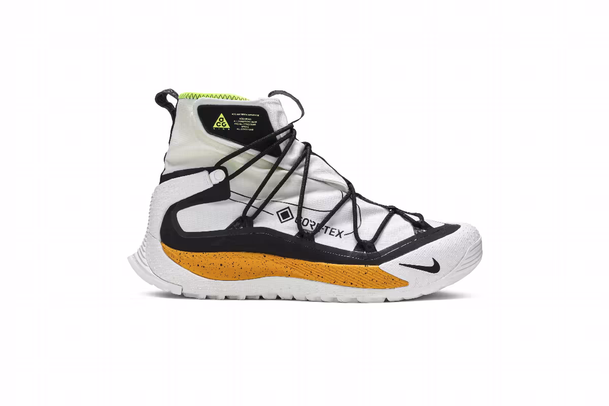 Nike ACG Air Terra Antarktik Gore-Tex University Gold, view 2