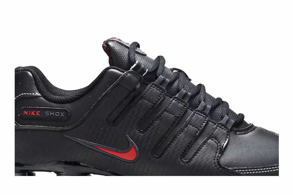 Nike Shox NZ Black Varsity Red, view 3