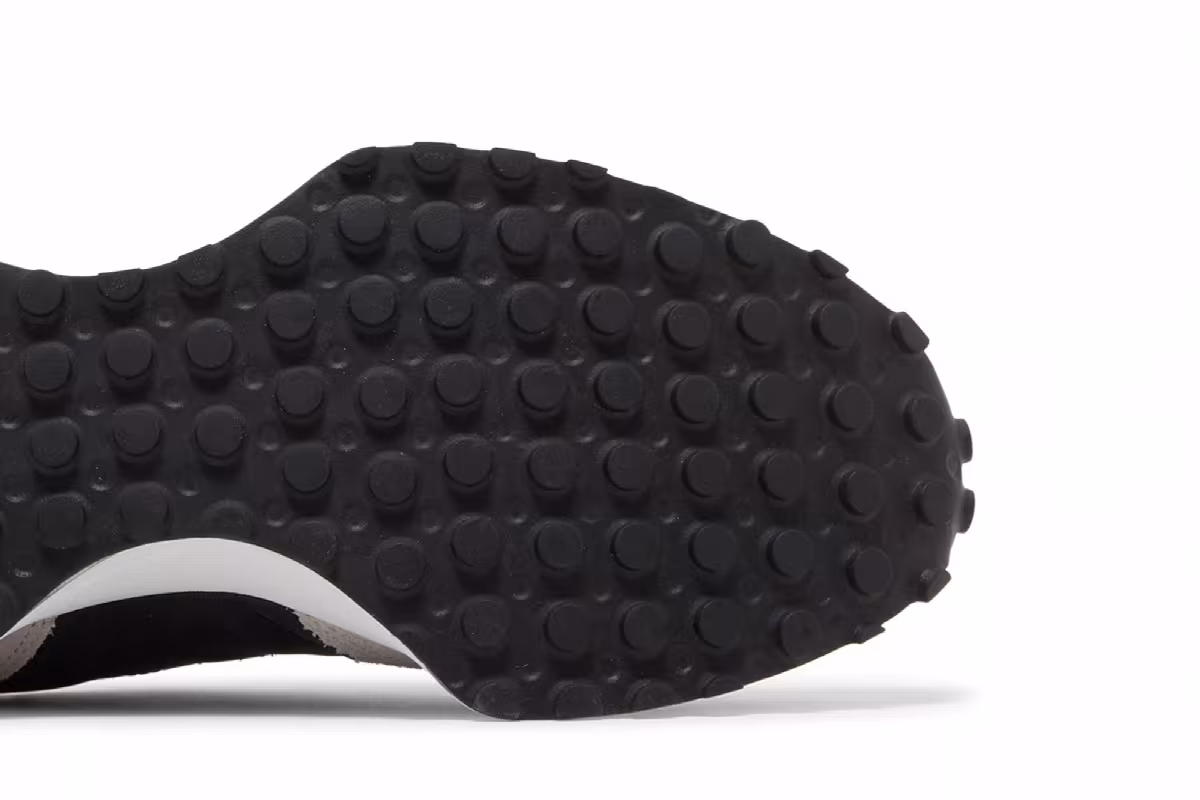 New Balance 327 Black White, view 6
