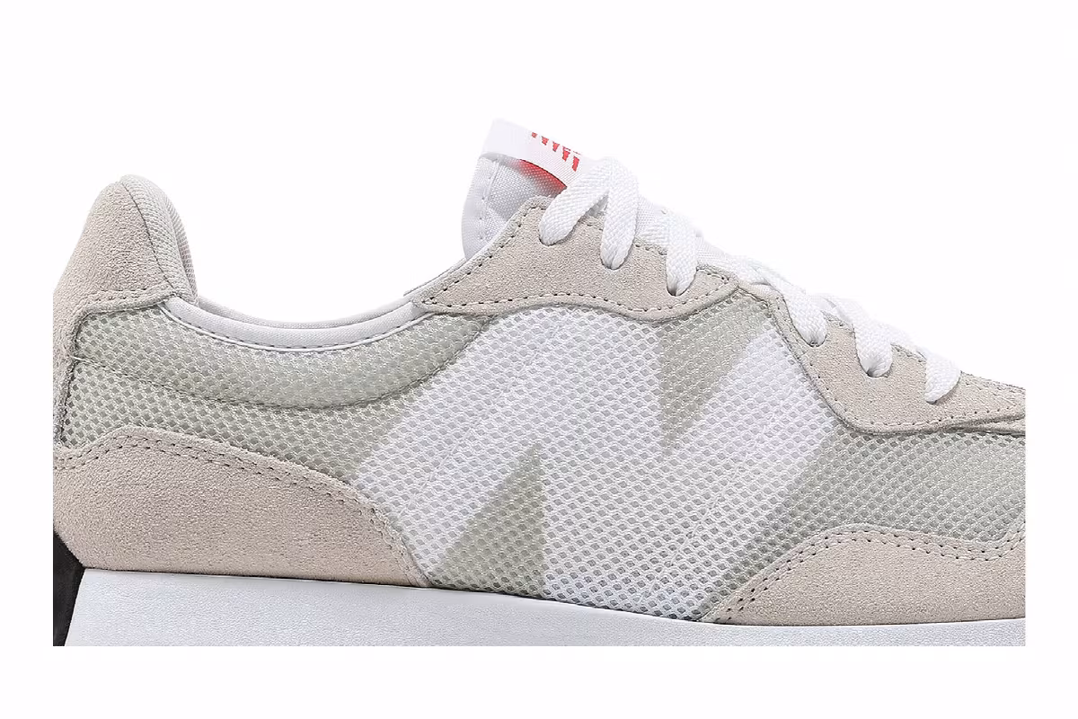 New Balance 327 Moonbeam, view 3