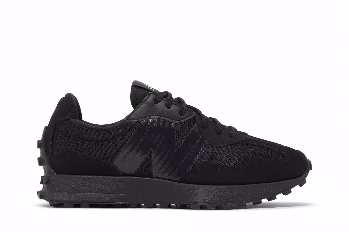 New Balance 327 Black Magnet, view 2