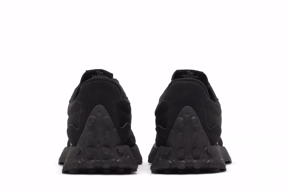 New Balance 327 Black Magnet, view 7