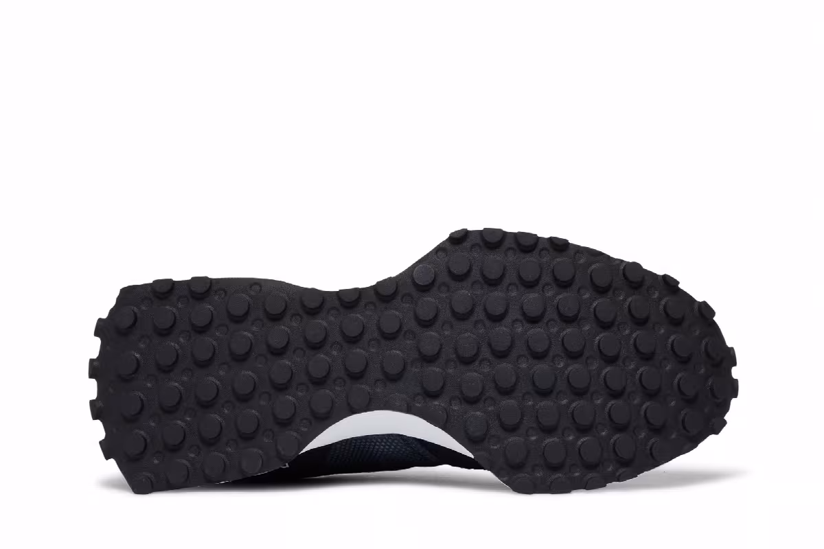 New Balance 327 Black White, view 5