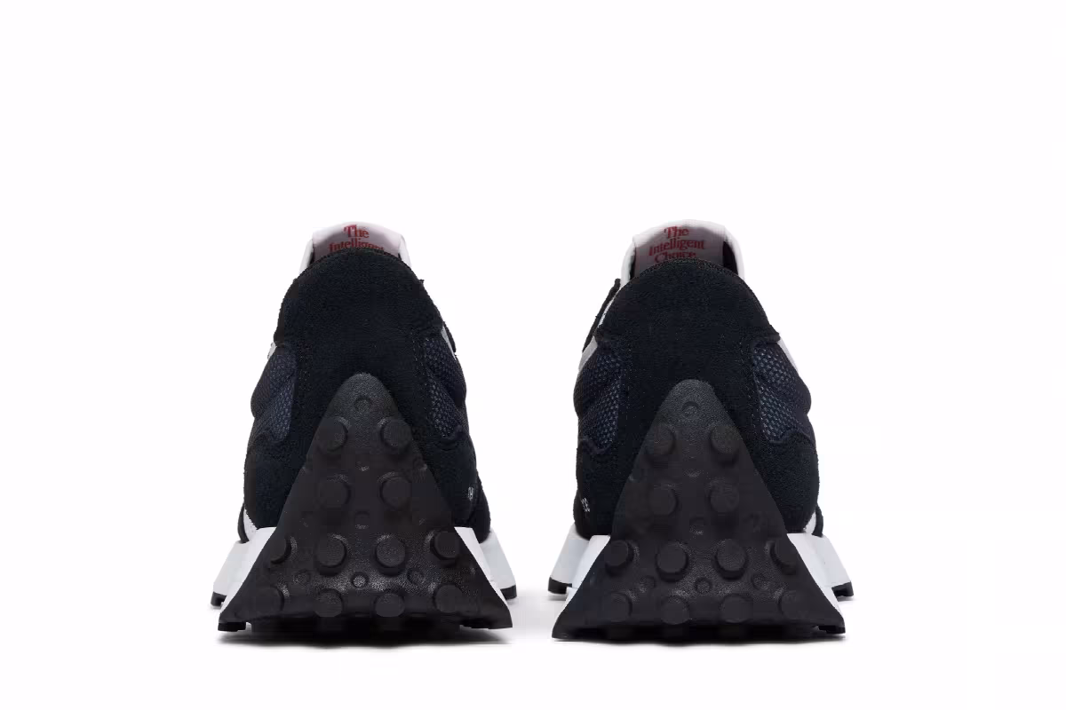 New Balance 327 Black White, view 7