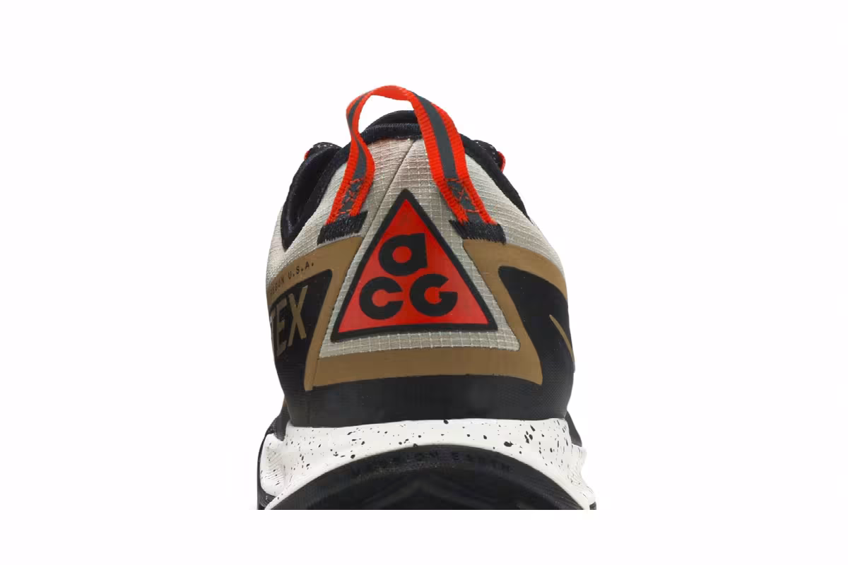 Nike ACG Air Nasu Gore-Tex Khaki Golden Beige, view 8