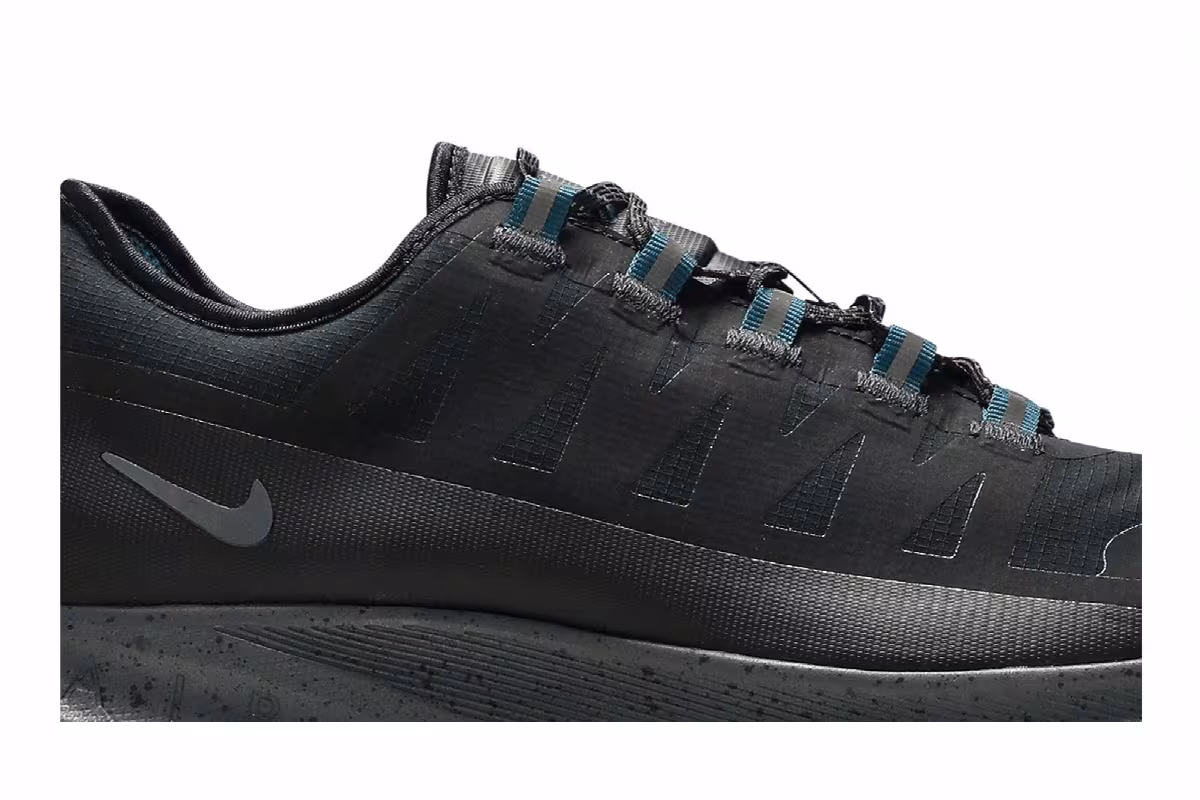 Nike ACG Air Nasu Gore-Tex Black Dark Grey, view 3