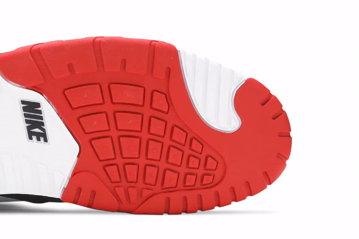 Nike Air Max Trainer 3 Dracula, view 6