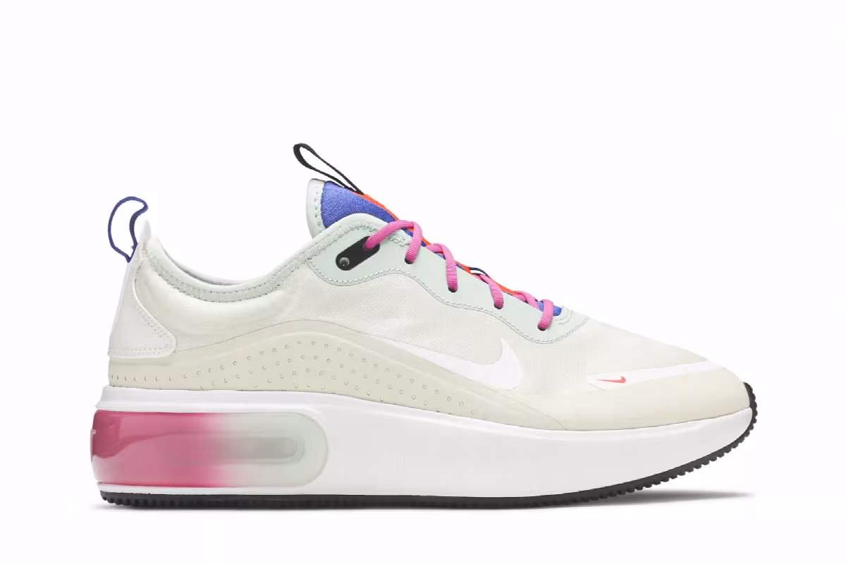 Nike Women's Air Max Dia Fossil, view 2
