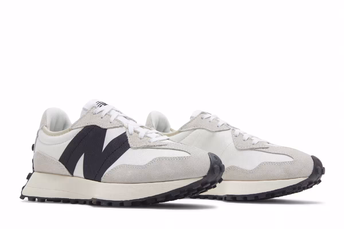 New Balance Women's 327 Sea Salt Black, view 9
