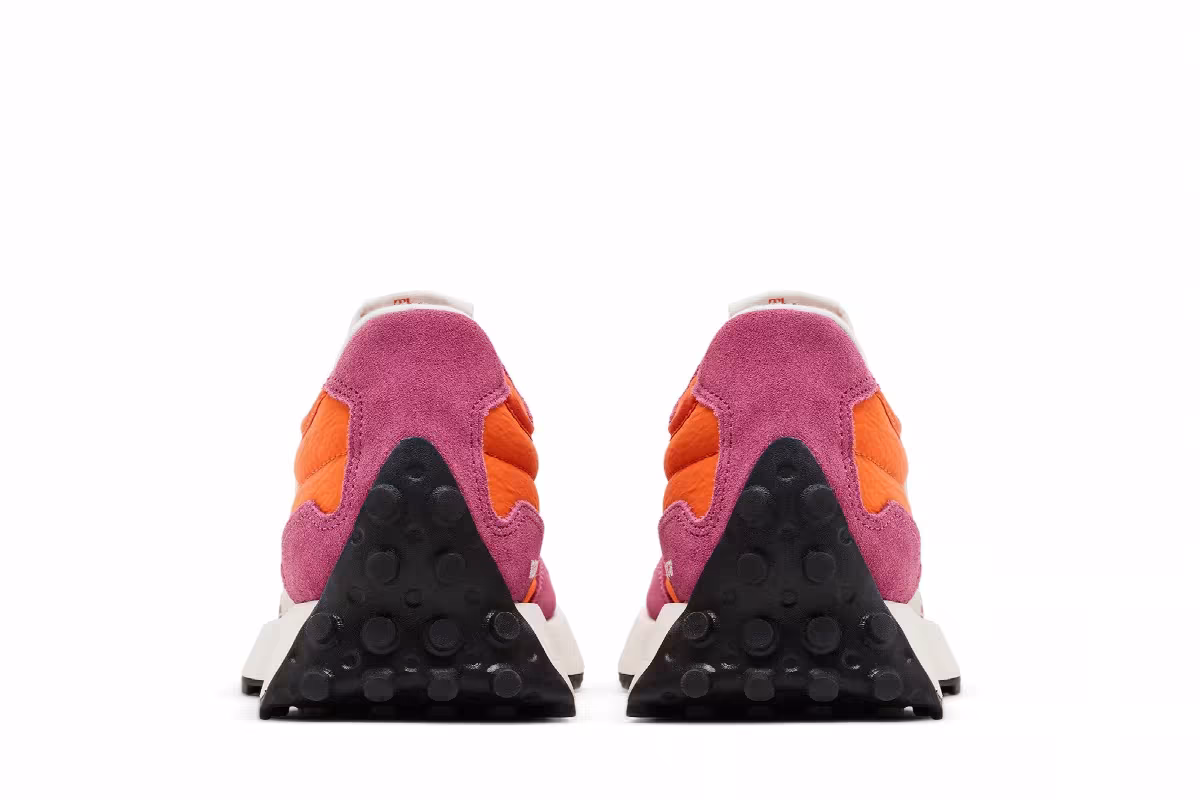 New Balance Women's 327 Scorpio Cayenne, view 7