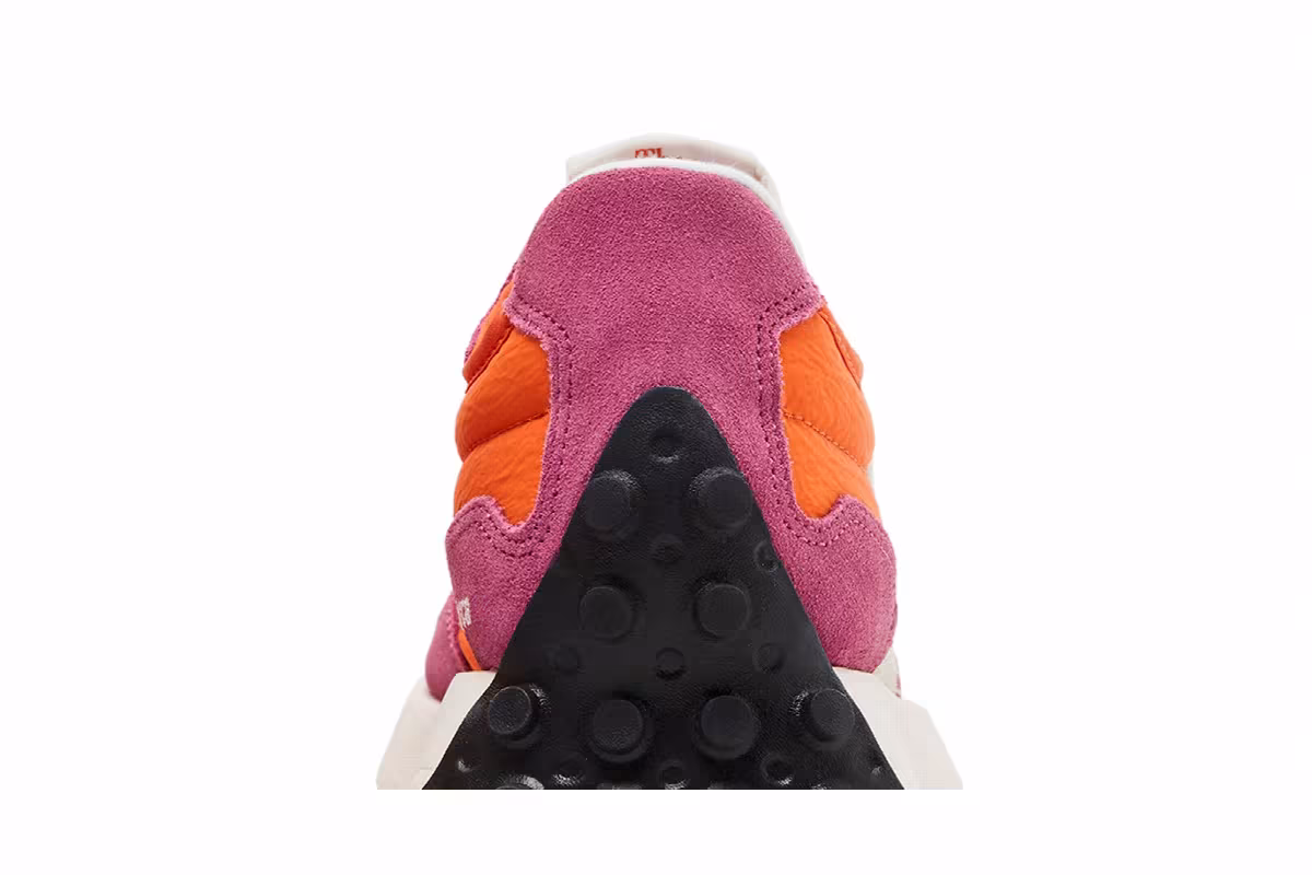 New Balance Women's 327 Scorpio Cayenne, view 8