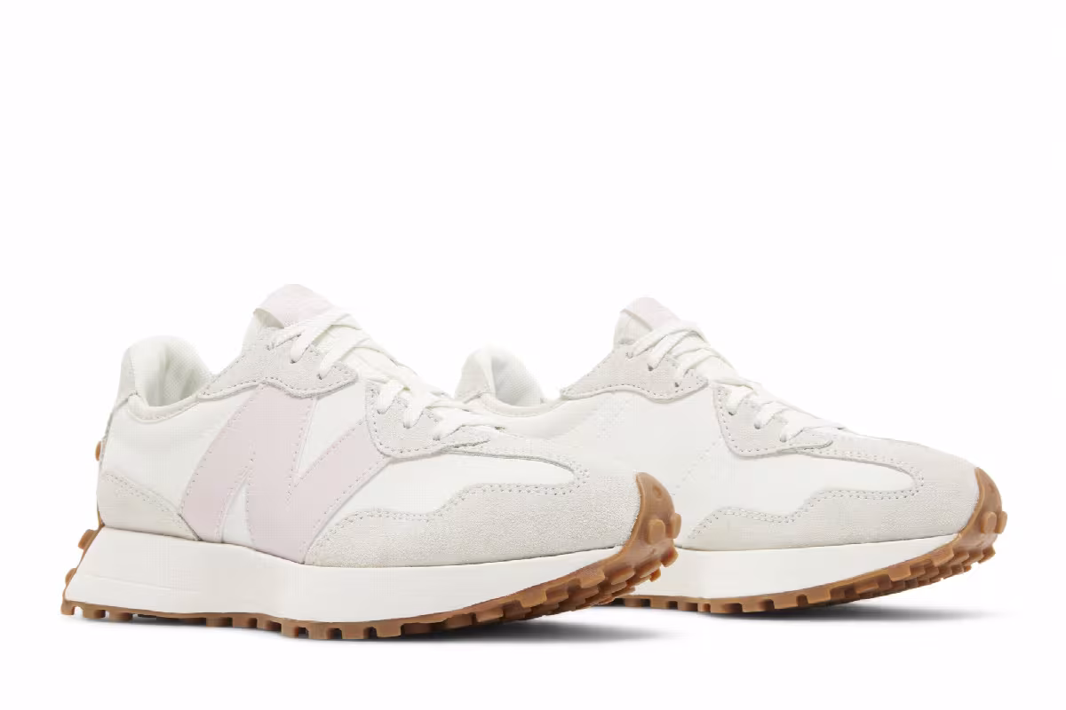 New Balance Women's 327 Sea Salt Pink Haze, view 9