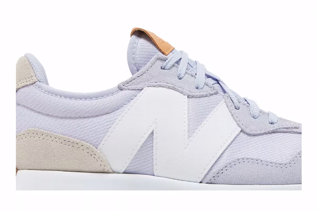 New Balance Women's 327 Violet Haze, view 3
