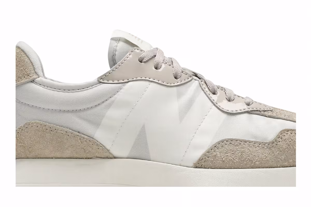 New Balance Women's 327 Grey Beige, view 3