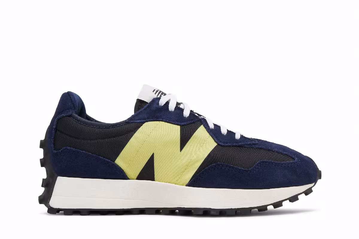 New Balance Women's 327 Eclipse First Light, view 2