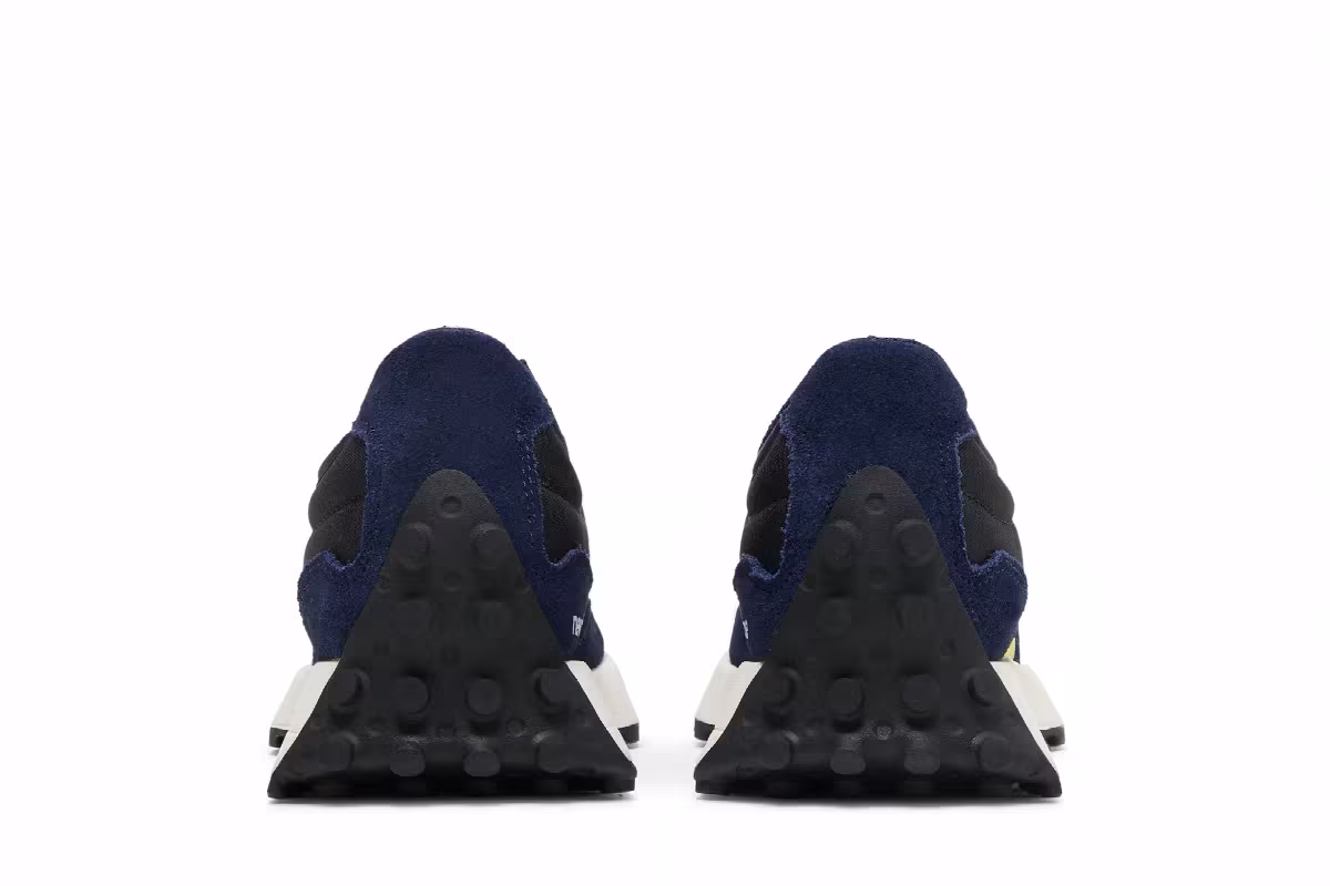 New Balance Women's 327 Eclipse First Light, view 7