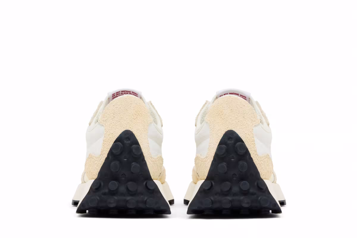 New Balance Women's 327 Angora, view 7