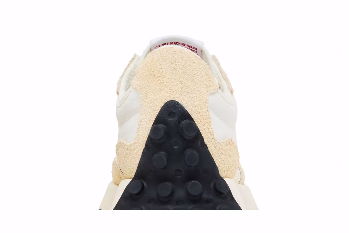 New Balance Women's 327 Angora, view 8