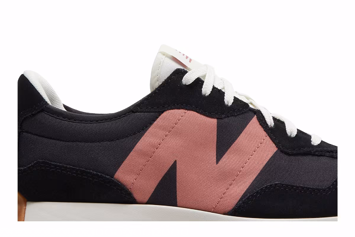 New Balance Women's 327 Black Henna, view 3