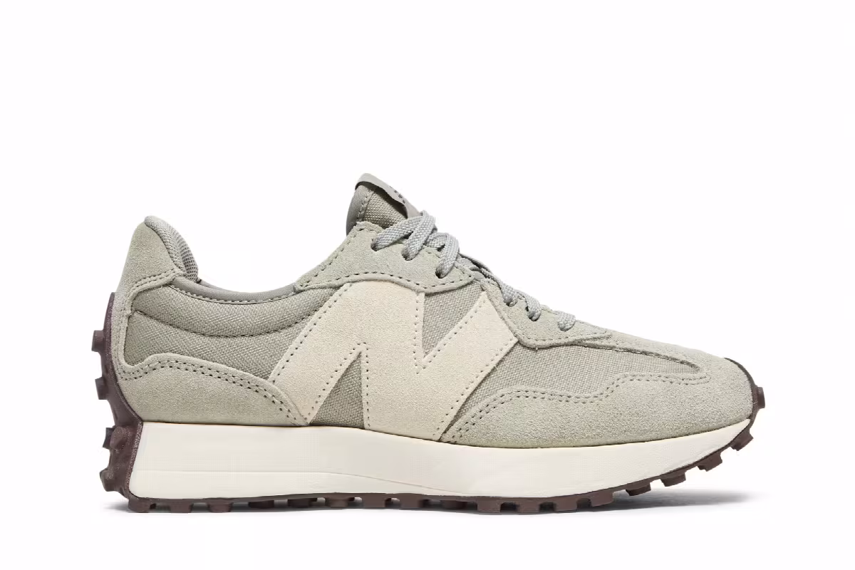 New Balance Women's 327 Grey Oak Sea Salt, view 2