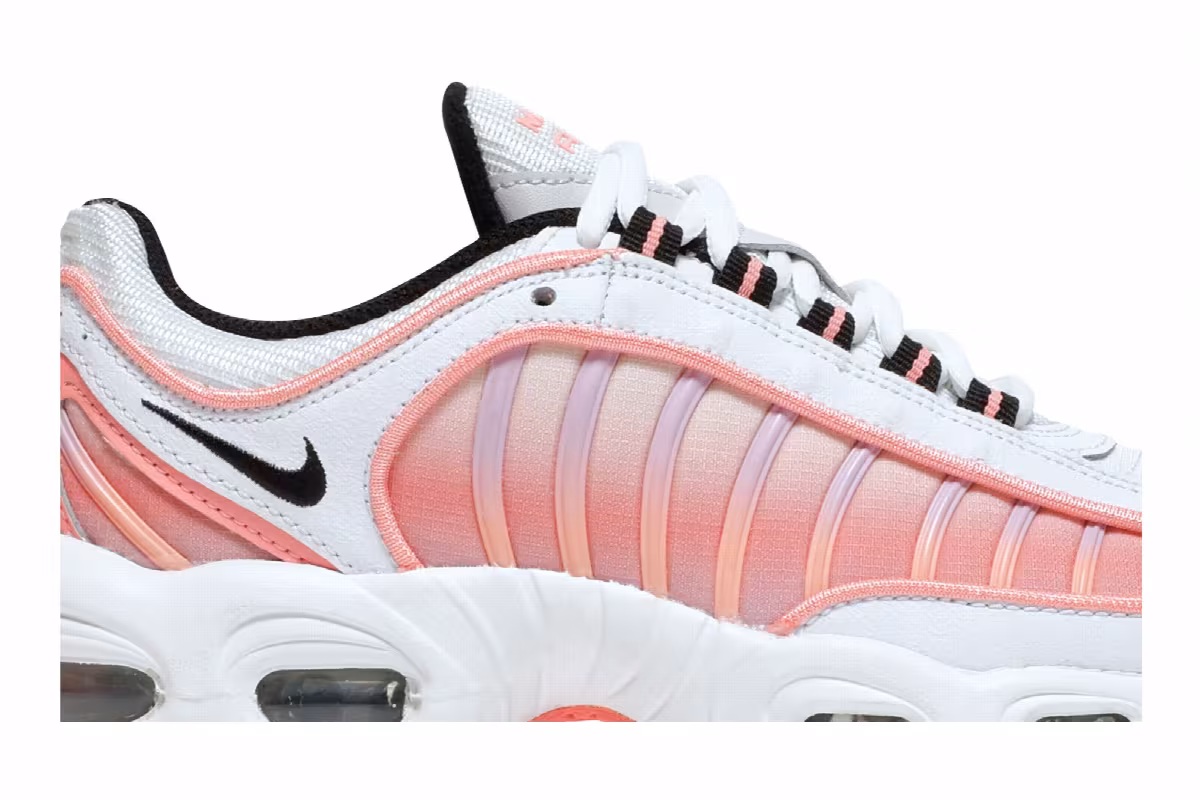 Nike Women's Air Max Tailwind 4 Atomic Pink, view 3