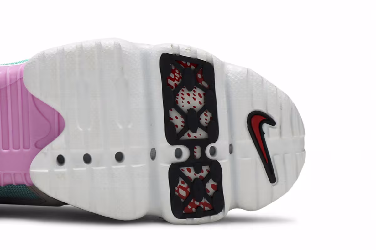size? x Nike Air Zoom Spiridon Cage 2 Carnaby Street, view 6