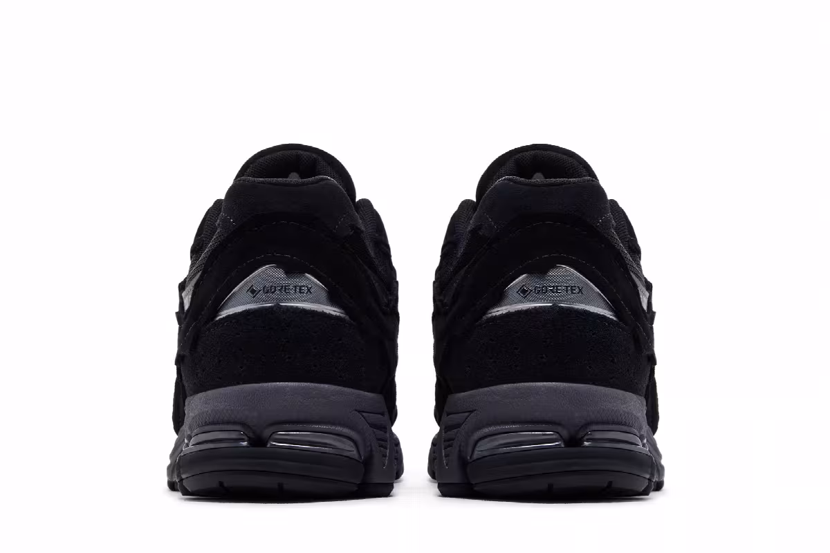 New Balance 2002R GORE-TEX Protection Pack Black Magnet, view 7