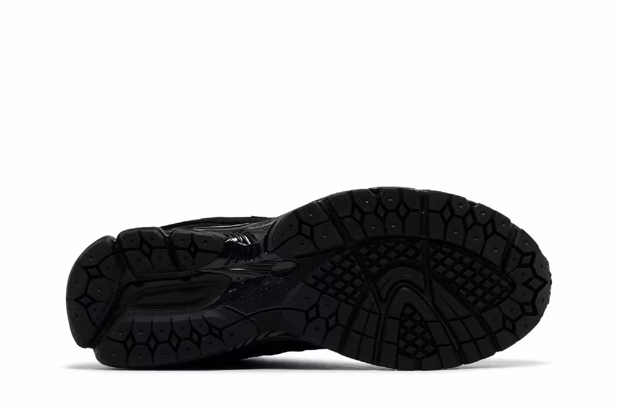 New Balance 2002R Black Cat, view 5