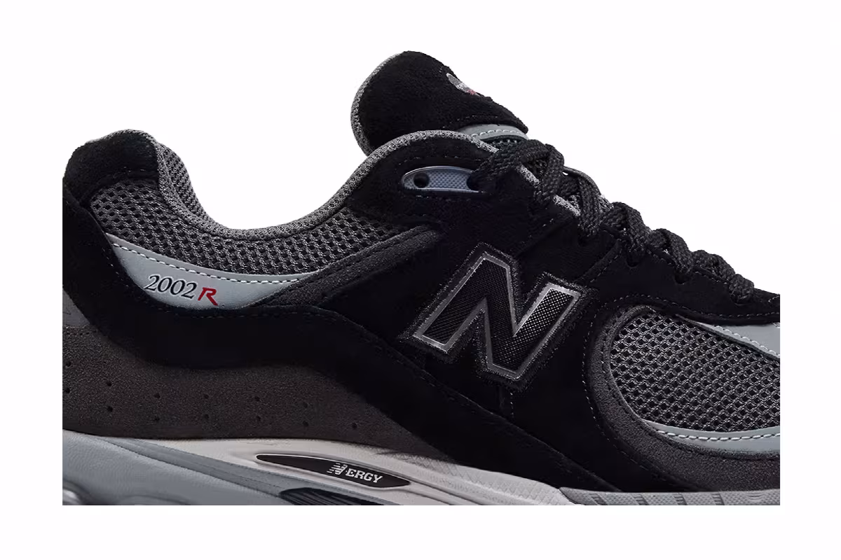 New Balance 2002R Black Grey, view 3