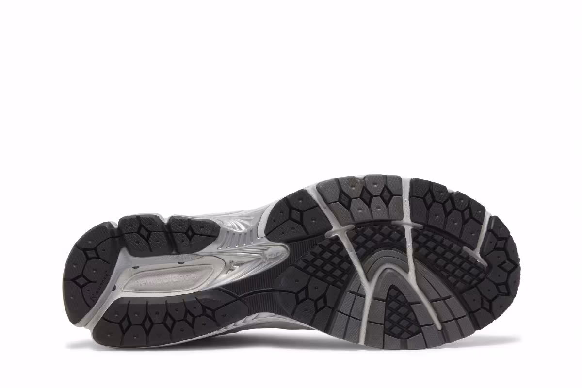 New Balance 2002R Grey, view 5
