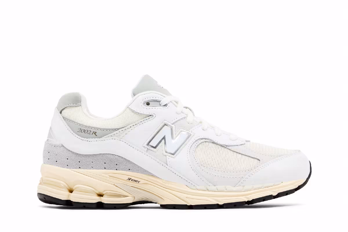 New Balance 2002R Leather Pack - White Gold, view 2