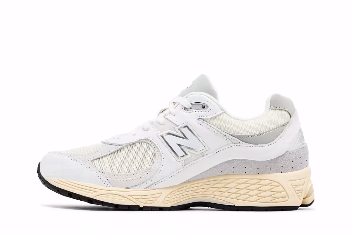 New Balance 2002R Leather Pack - White Gold, view 4