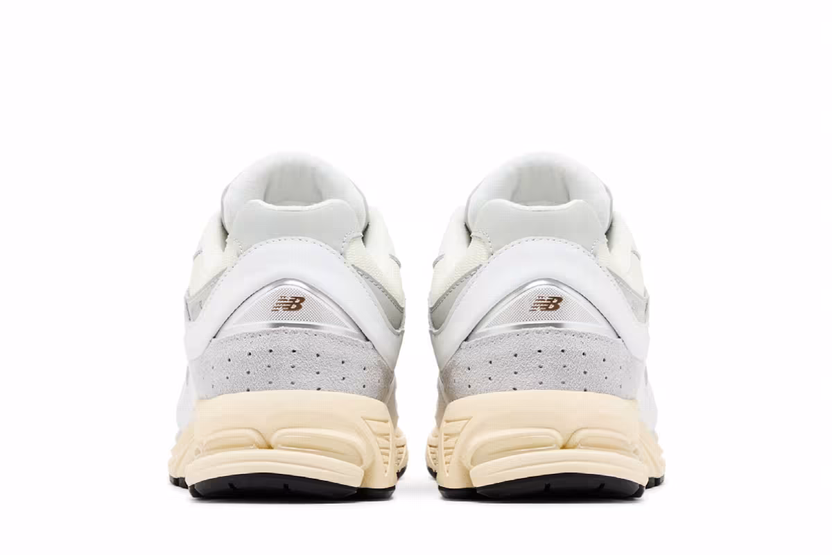New Balance 2002R Leather Pack - White Gold, view 7