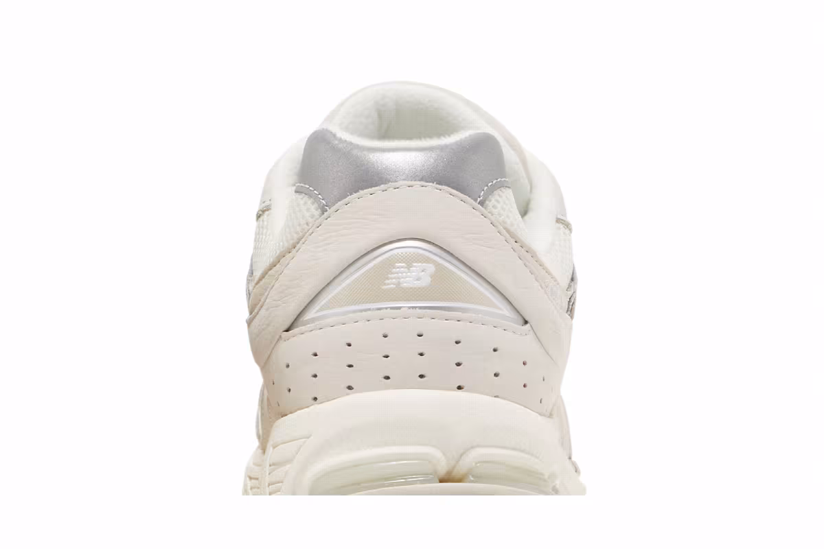 New Balance 2002R Linen Fog, view 8