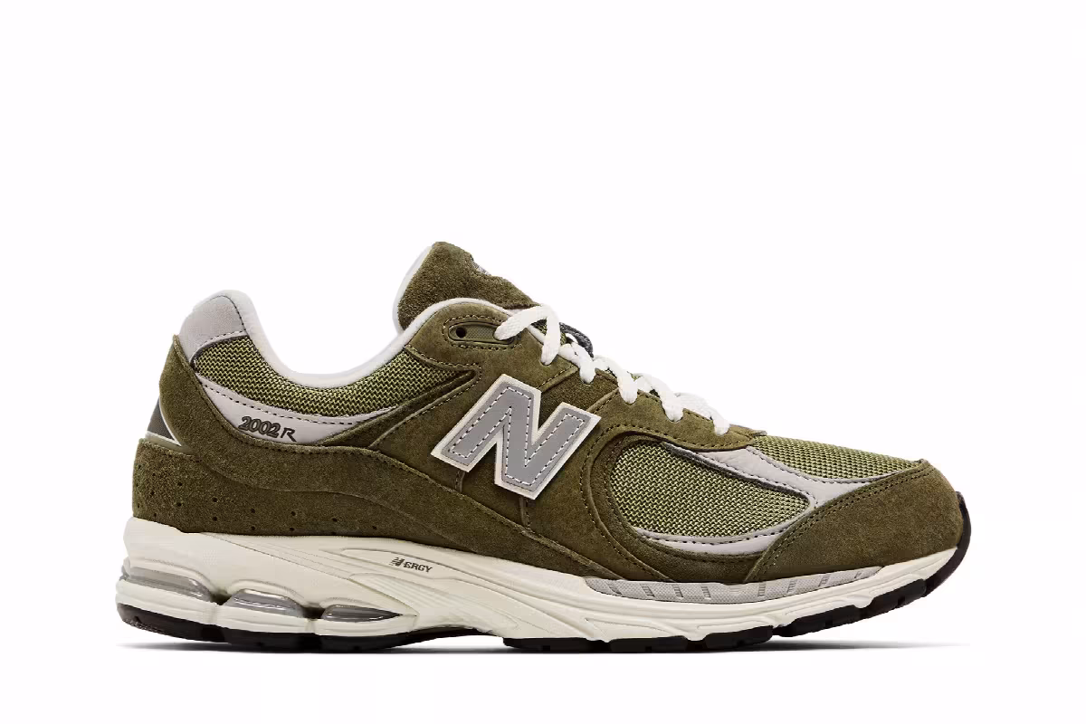 New Balance 2002R Green, view 2