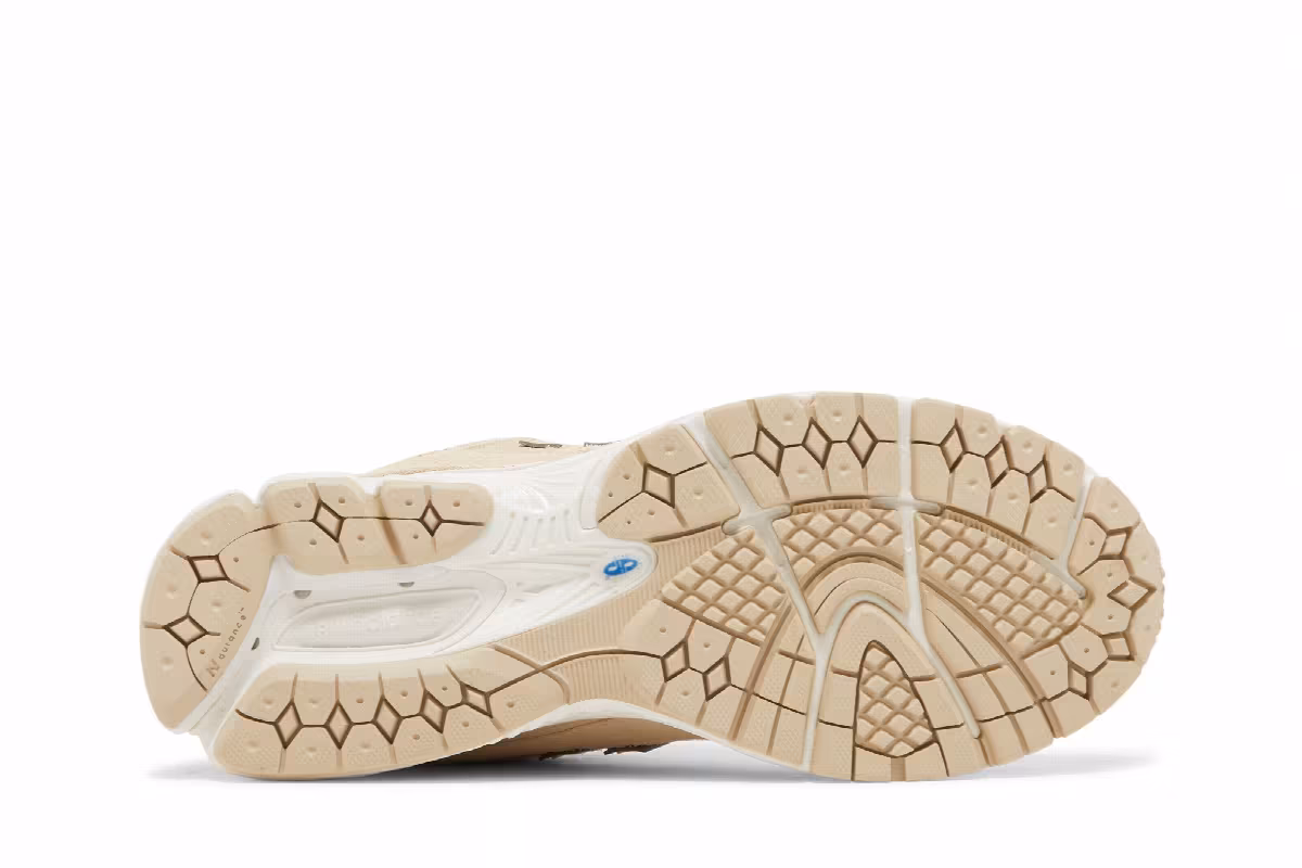 New Balance 2002R Sandstone, view 5