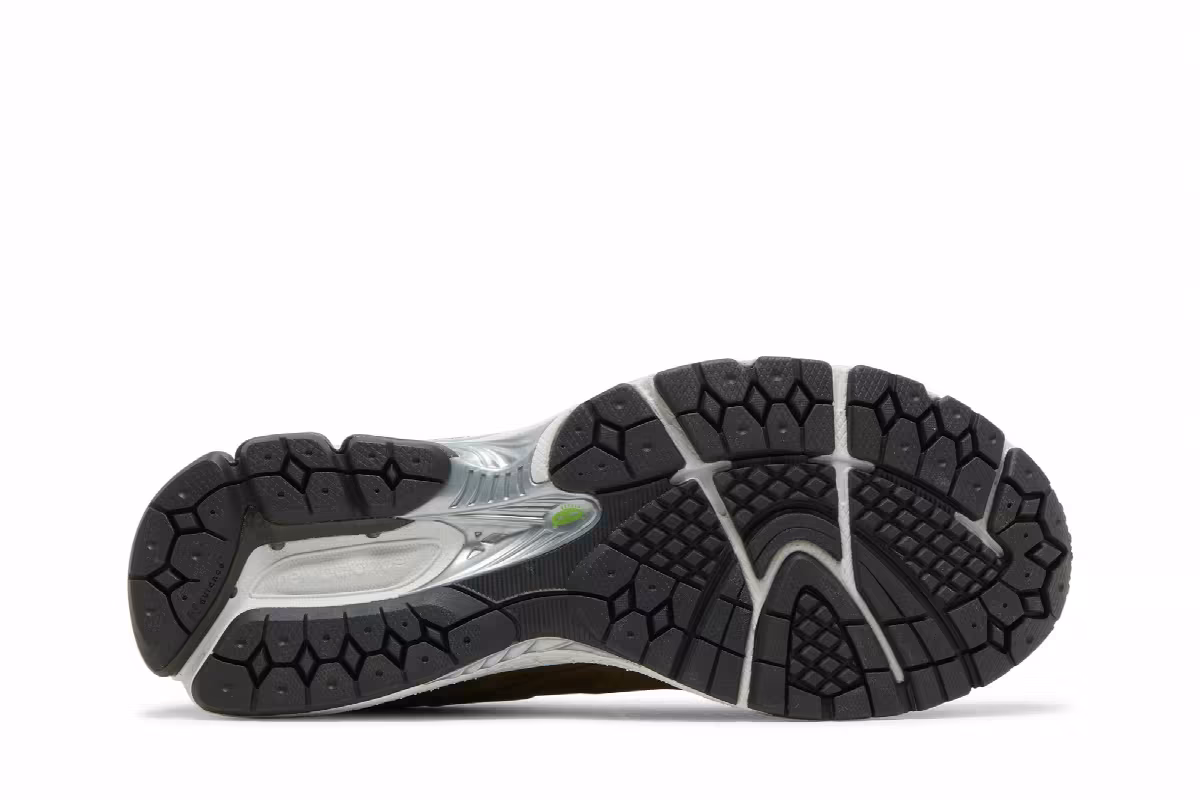 New Balance 2002 Camo Green, view 5