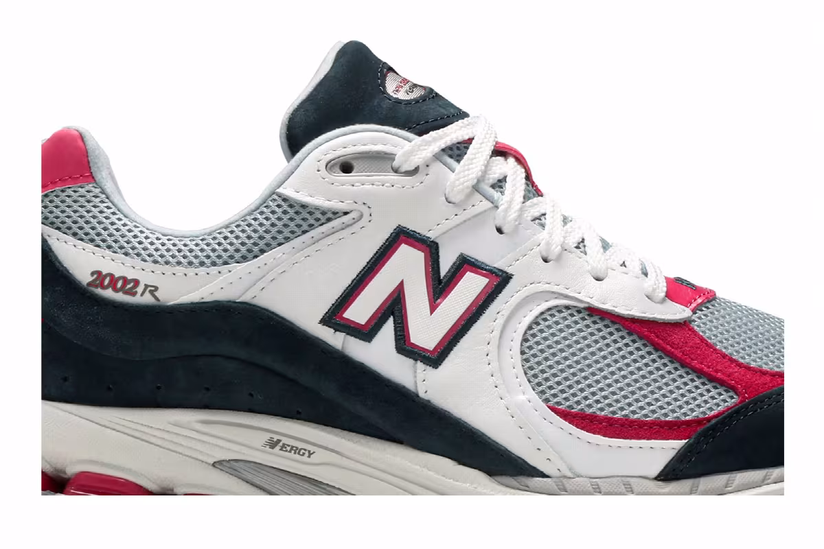 New Balance 2002 Petrol Exuberant Pink, view 3