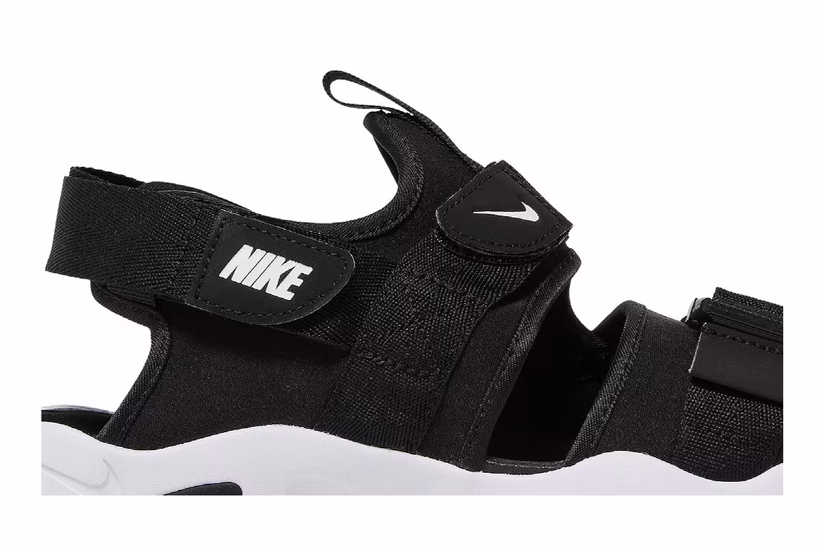 Nike Canyon Sandal Black, view 3