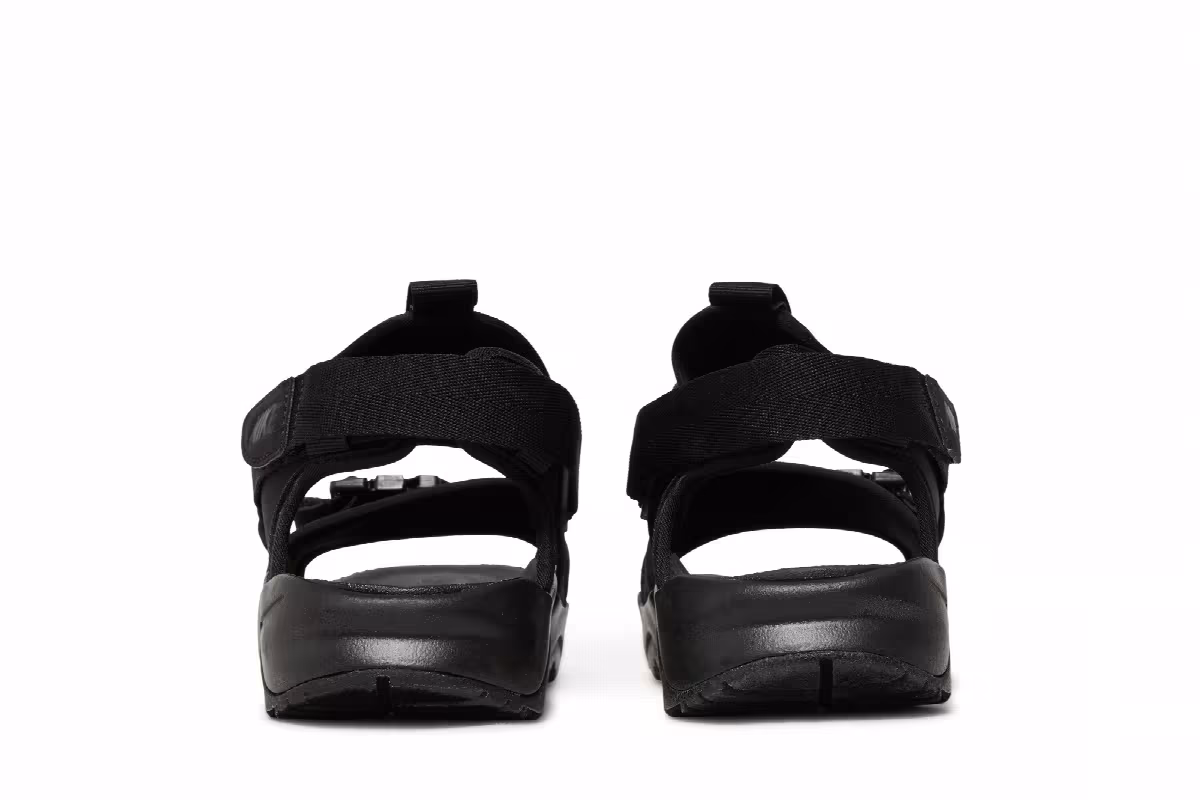 Nike Canyon Sandal Triple Black, view 7