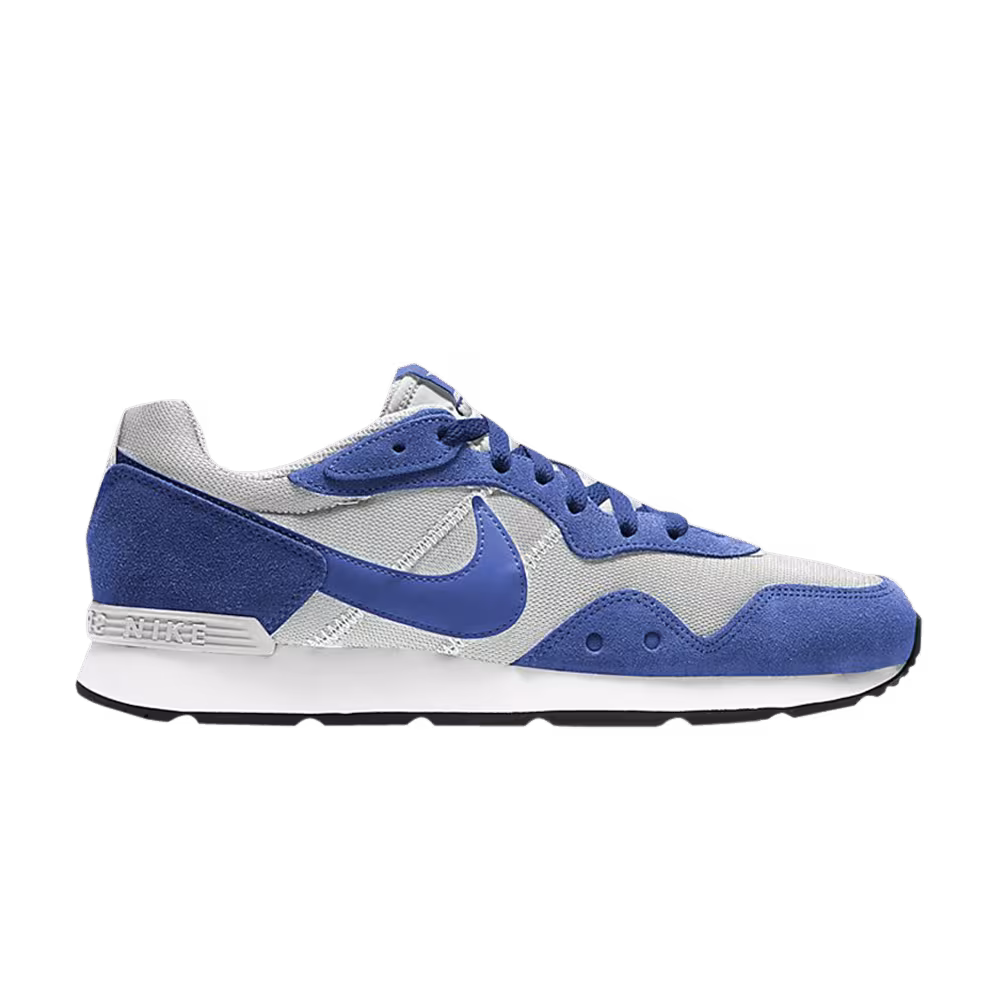 Nike Venture Runner Game Royal