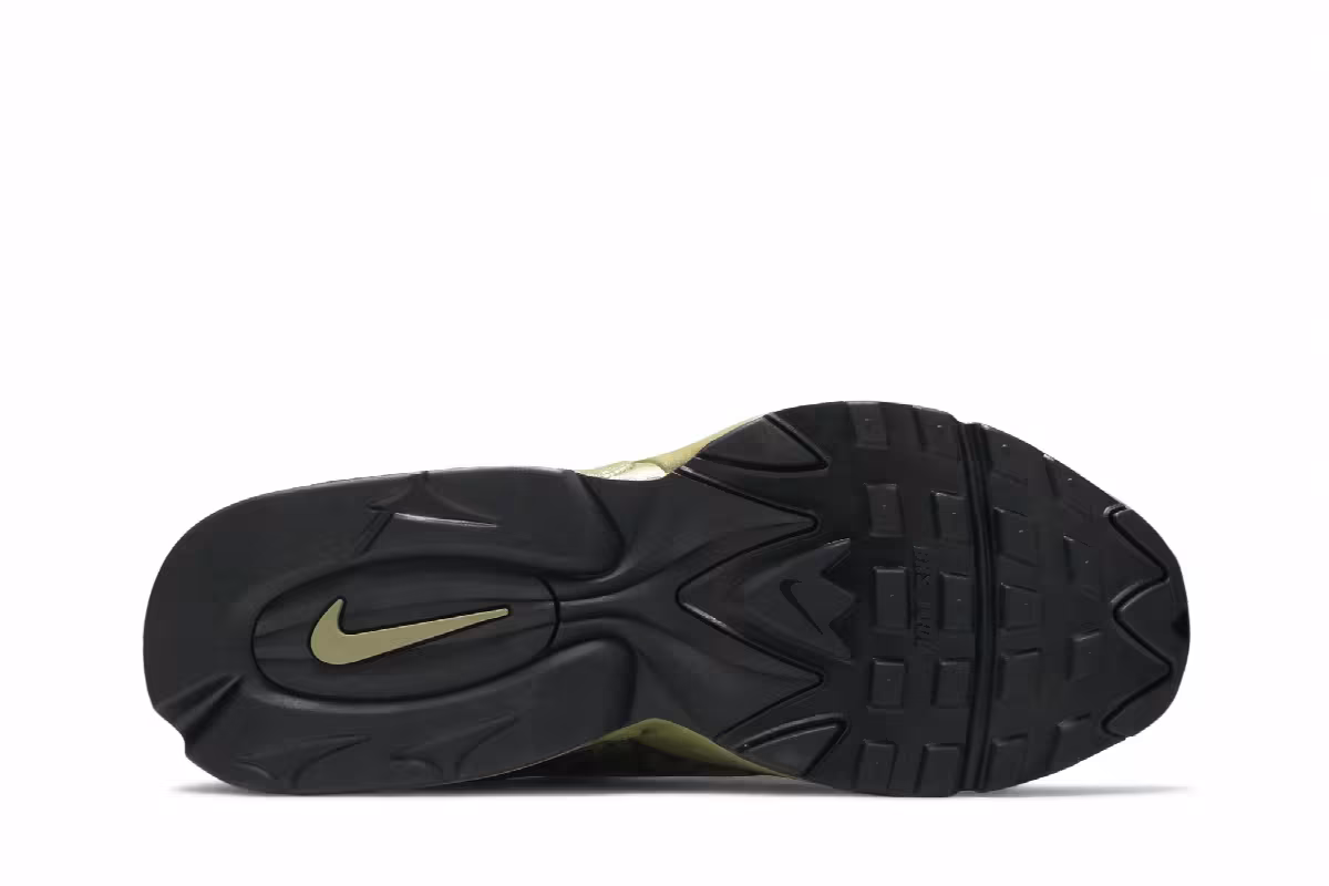 Nike Air Max Triax 96 SP Camo, view 5