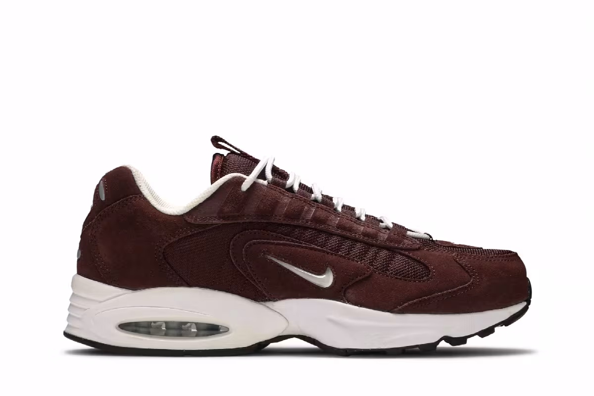 Nike Air Max Triax LE Mystic Dates, view 2