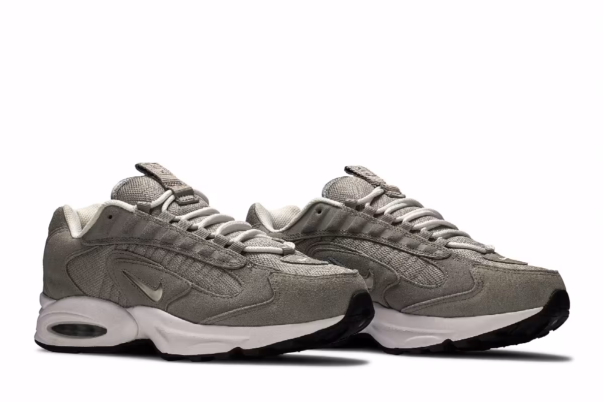 Nike Air Max Triax LE Grey Suede, view 9