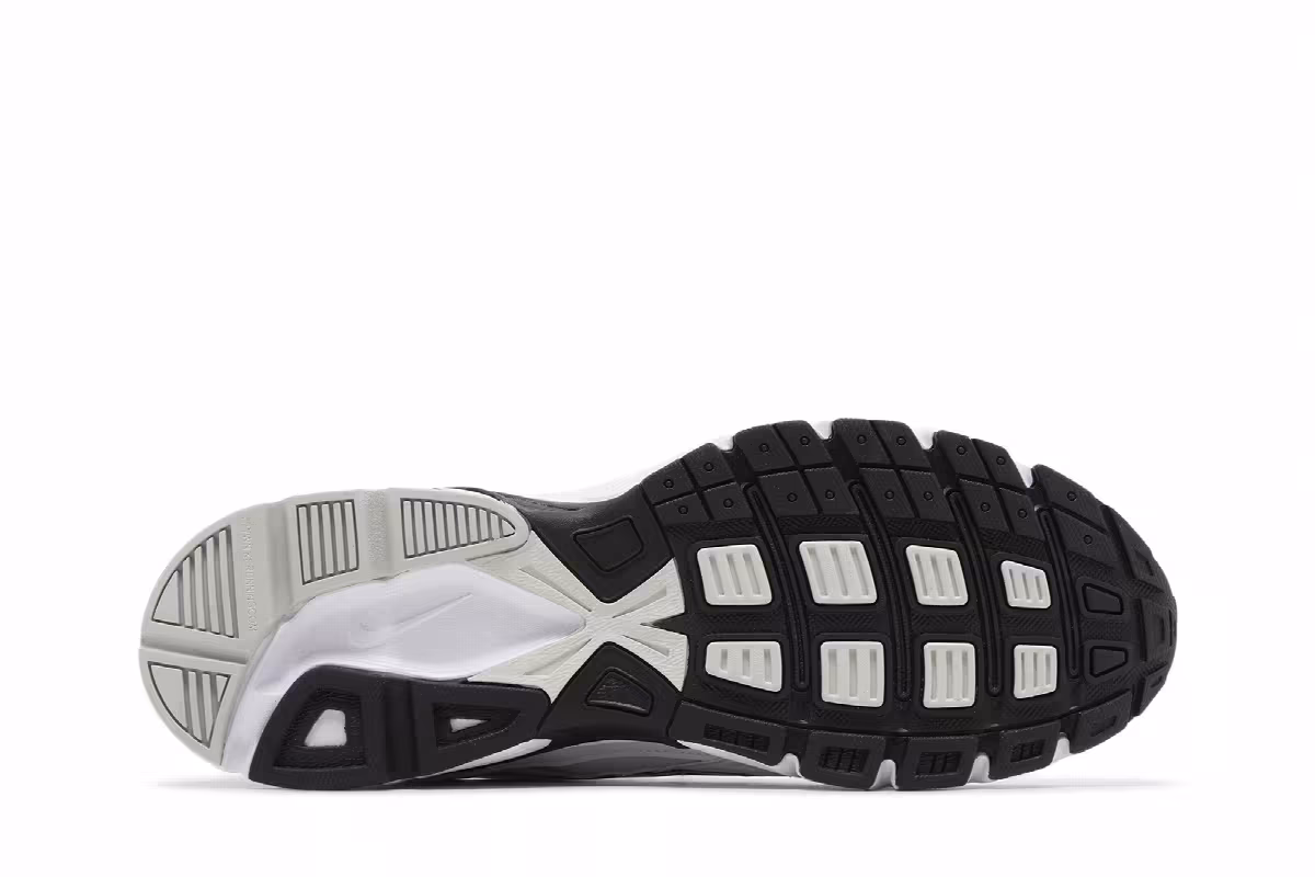 Nike Initiator White Black, view 5