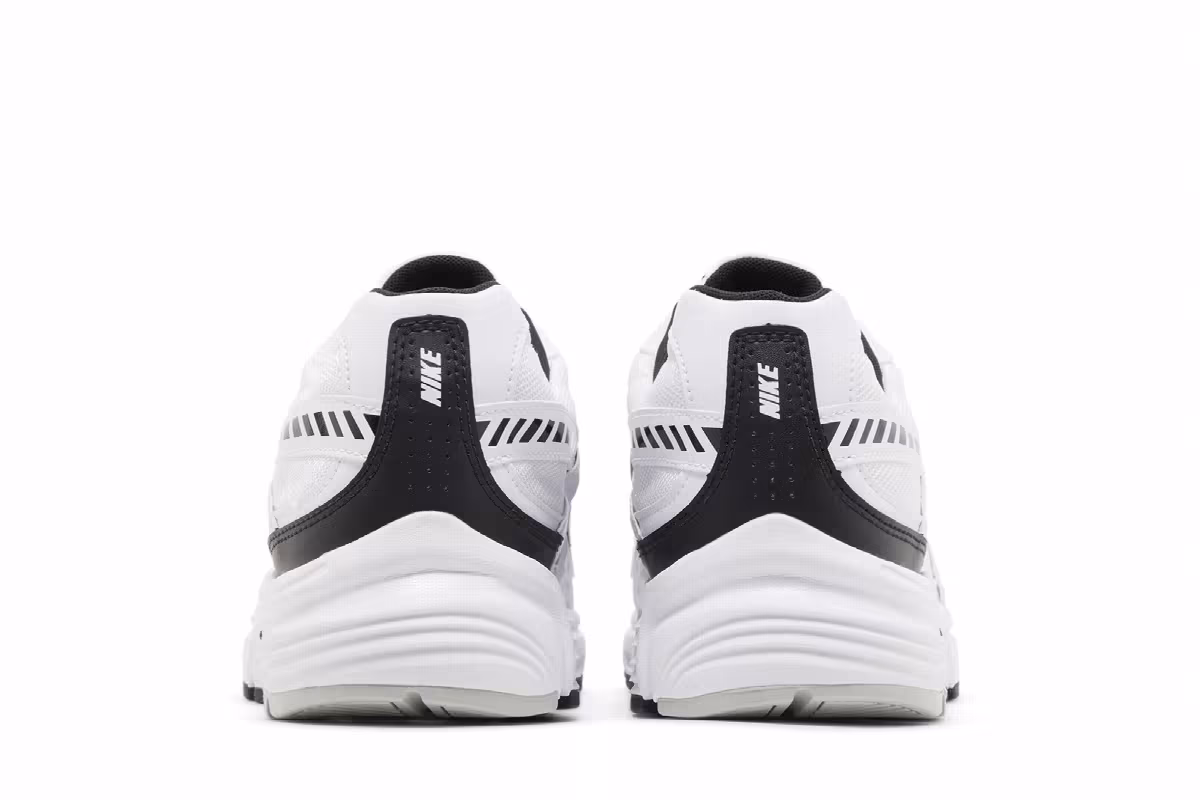 Nike Initiator White Black, view 7