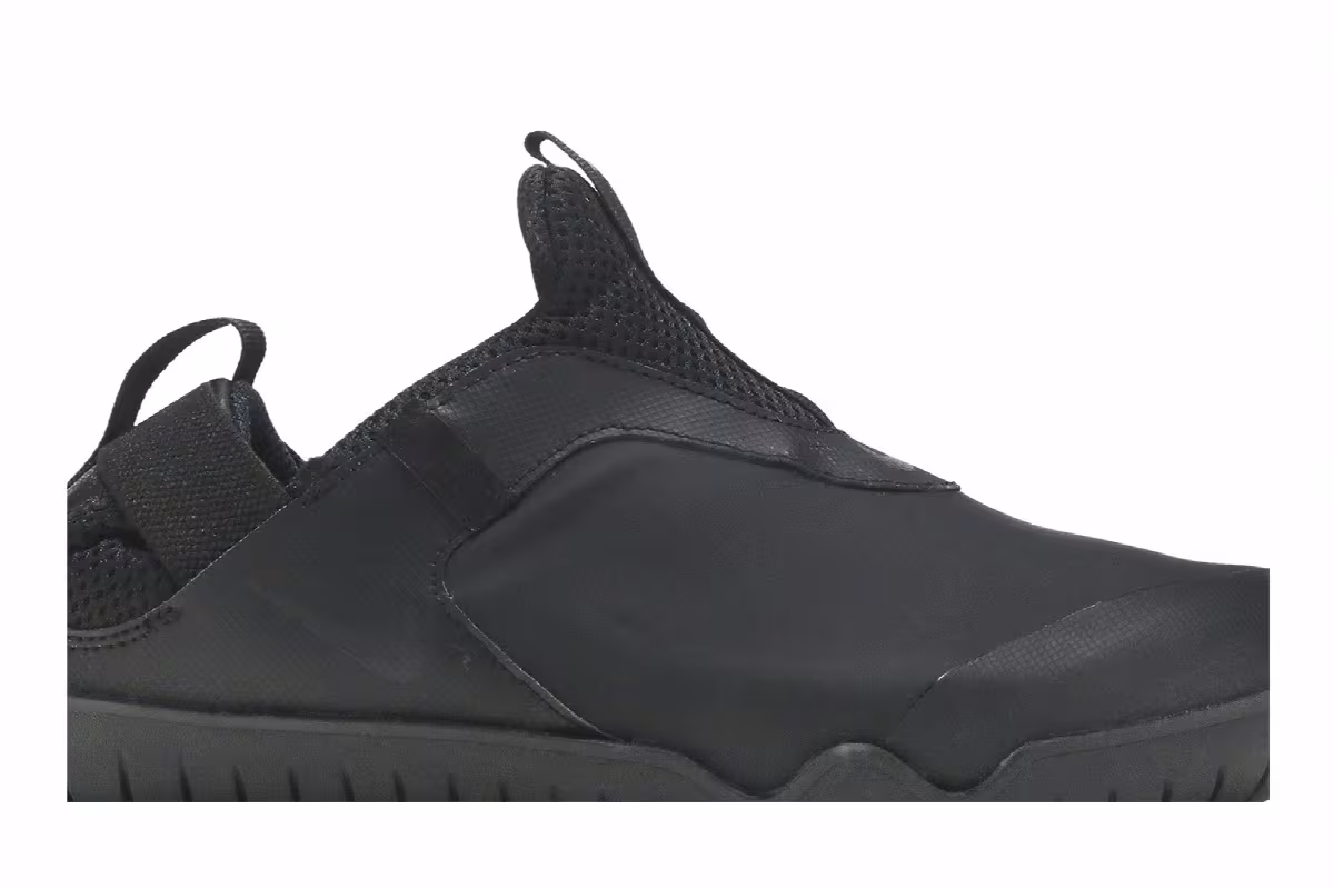 Nike Zoom Pulse Triple Black, view 3